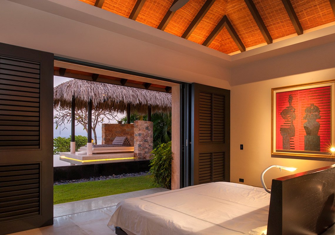 21_Master-Bedroom