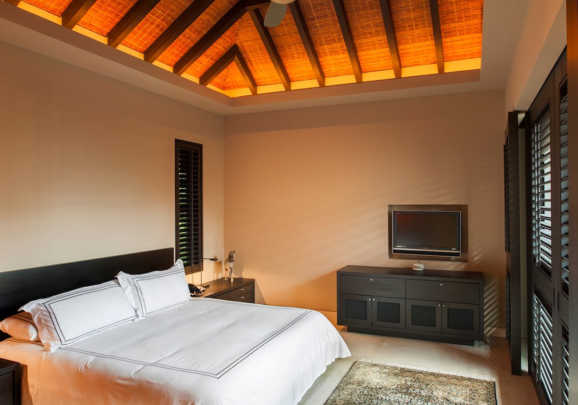 23_Guest-Bedroom1
