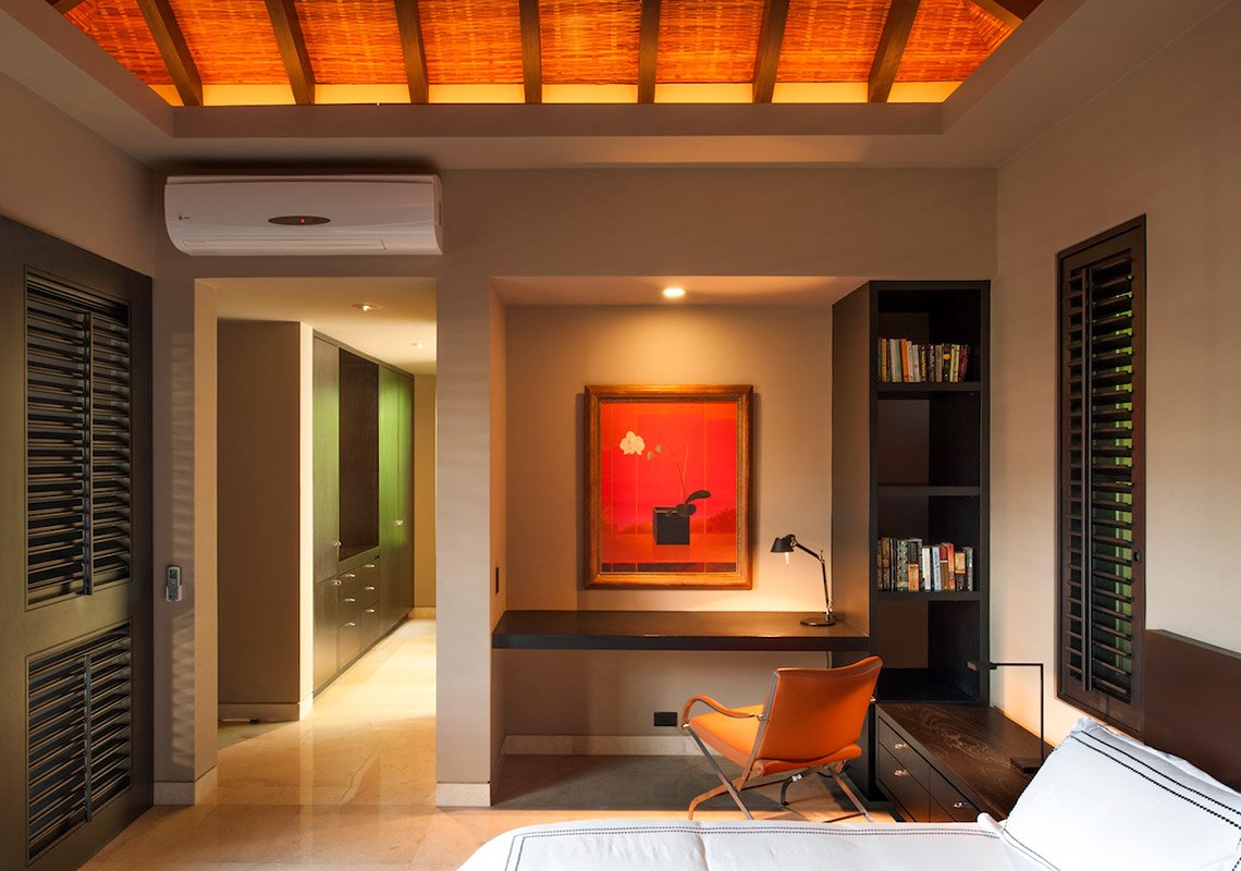 24_Guest-Bedroom1A