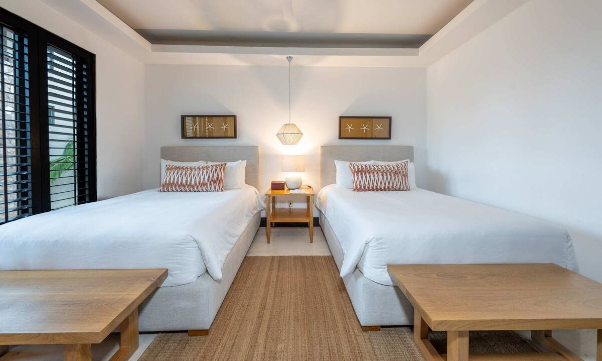 1ec8f66e-1519-4973-a586-863dc4a491a9