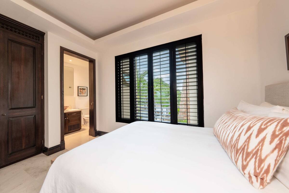 bc22bc7e-4586-40ae-bd98-14cbb7dc664b